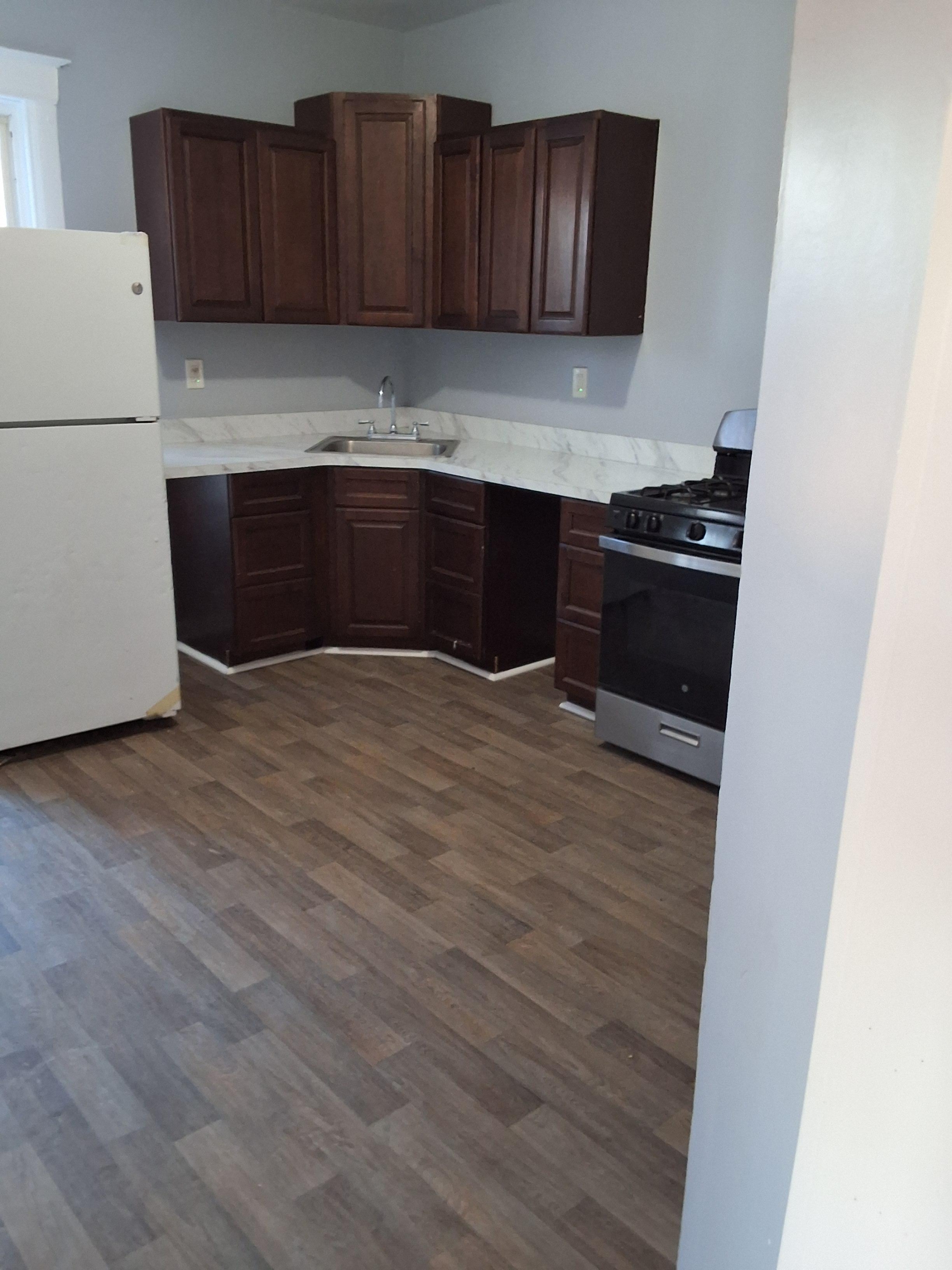 201 Winnikee Avenue - 3