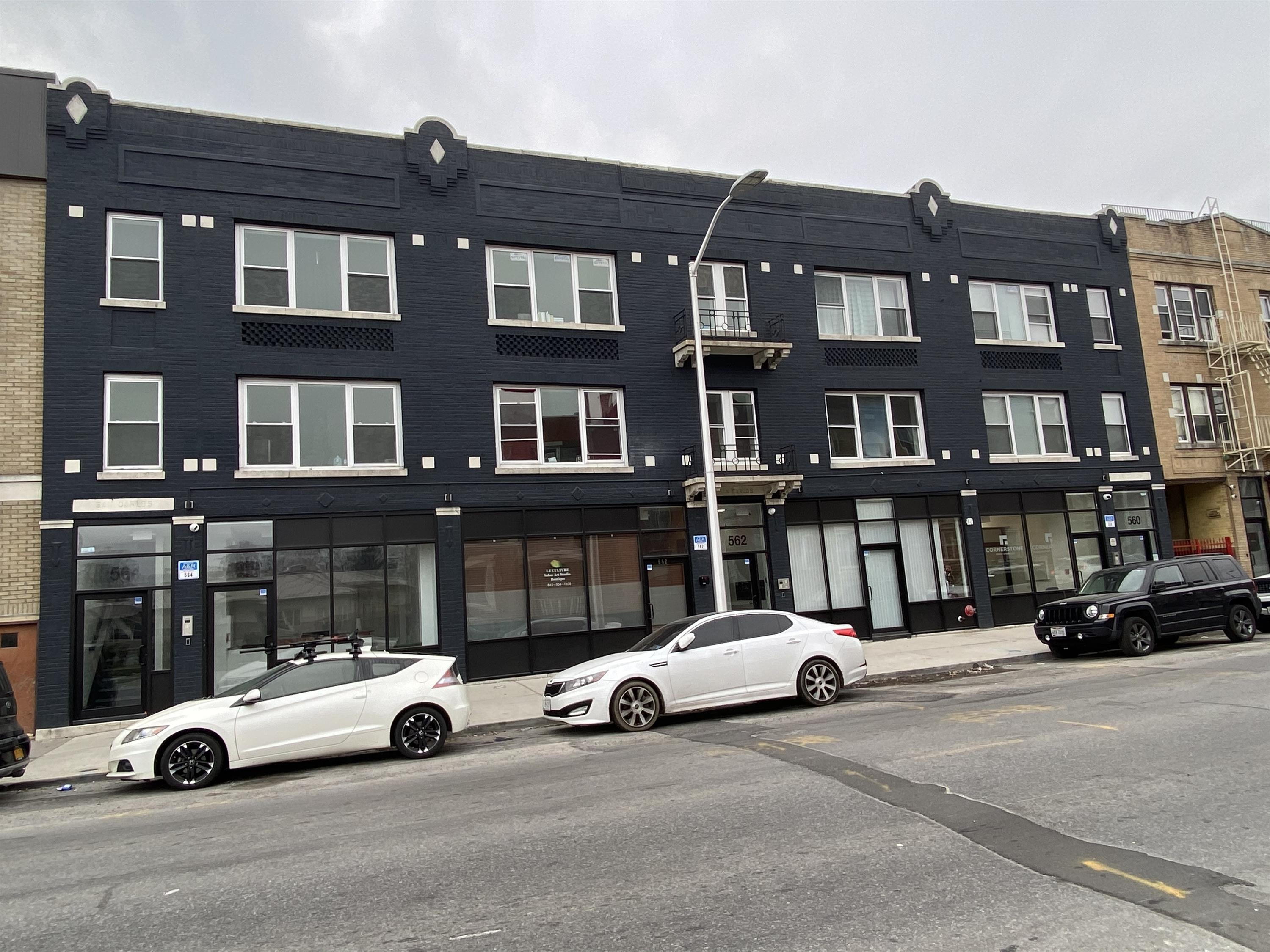 Property thumbnail image