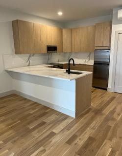 299 Main Street - 2