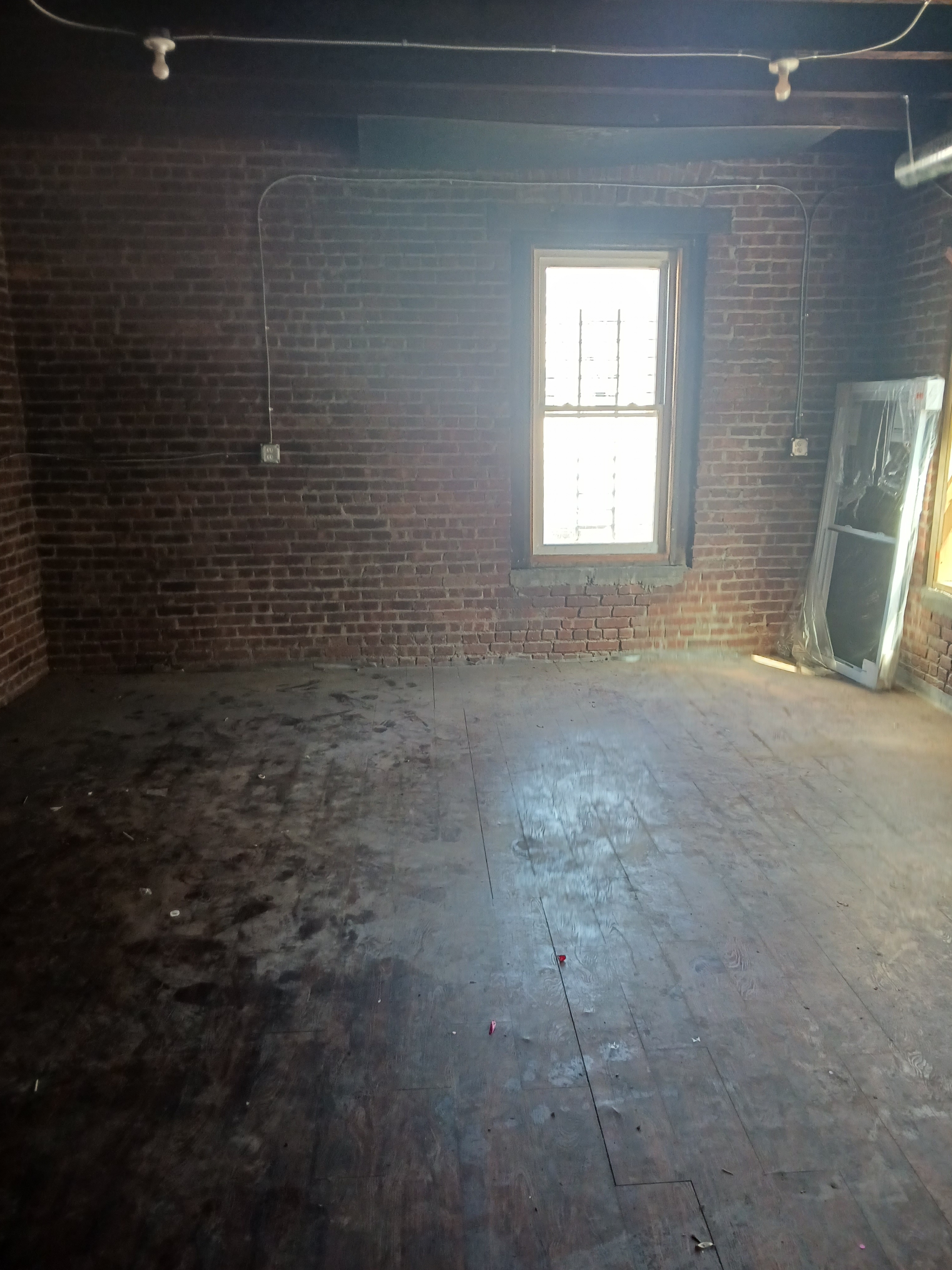 7 South Clinton Street - Warehouse